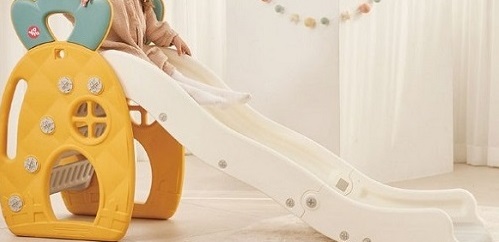 Cầu trượt cho bé