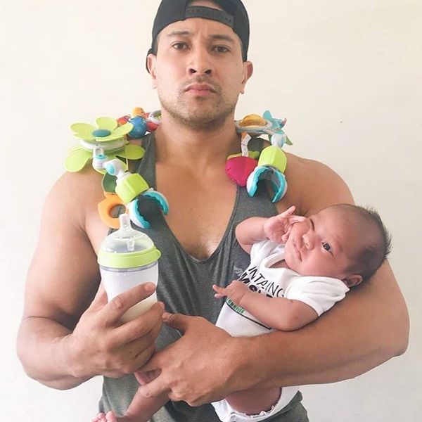 Cách vệ sinh bình sữa Comotomo