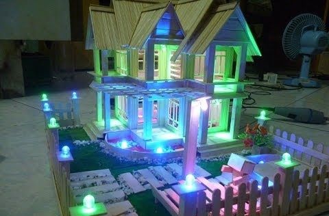 Làm nhà bằng que kem biệt thự