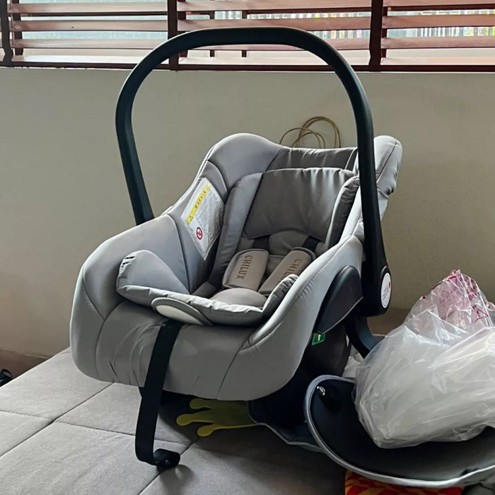 GHẾ NGỒI Ô TÔ KIÊM NÔI XÁCH TAY CHILUX D23