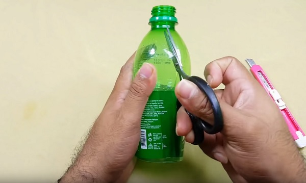 Cach-lam-cay-co-bang-chai-nhua