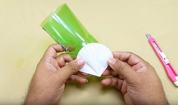 Cach-lam-cay-co-bang-chai-nhua