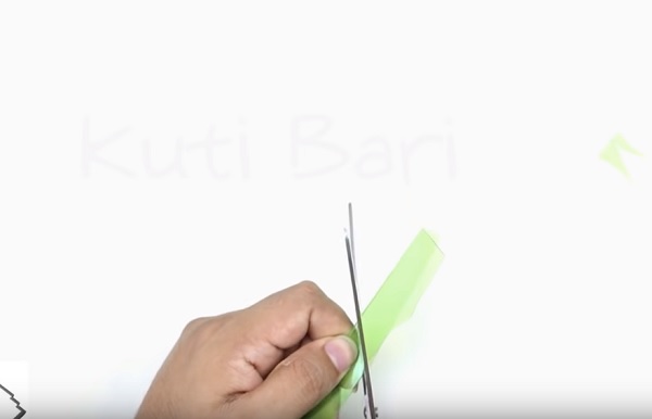 Cach-lam-cay-dua-bang-chai-nhua