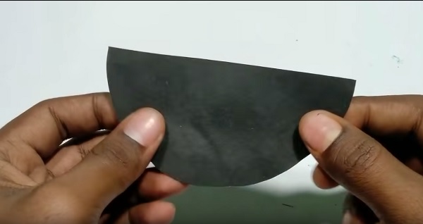 Cach-lam-cay-thong-bang-chai-nhua