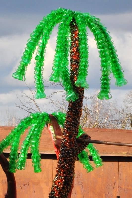 Cach-lam-cay-xanh-bang-chai-nhua