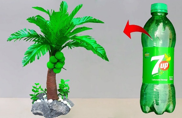 Cach-lam-cay-xanh-bang-chai-nhua