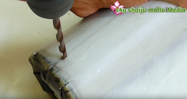 Cach-lam-chau-hoa-bang-ong-nuoc