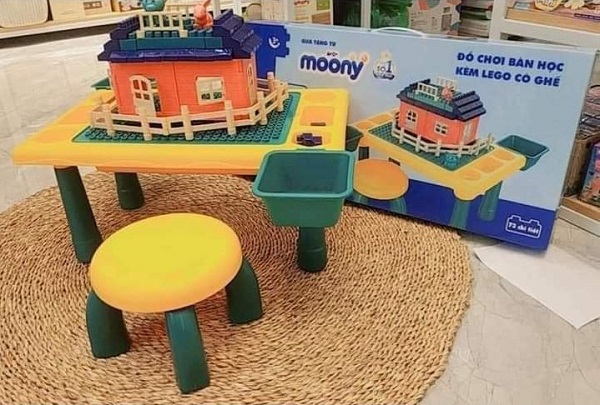 bo-ban-lego-qua-tang-moony-4