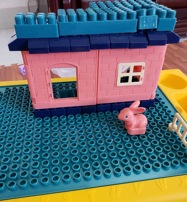 bo-ban-lego-qua-tang-moony-9