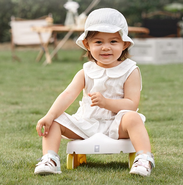 bo-ve-sinh-gap-gon-cho-be-babycare-h5