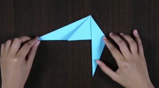 cach-gap-xep-hinh-chu-voi-bang-giay