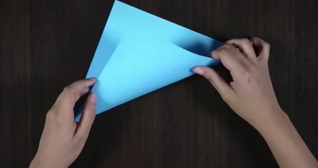 cach-gap-xep-hinh-chu-voi-bang-giay