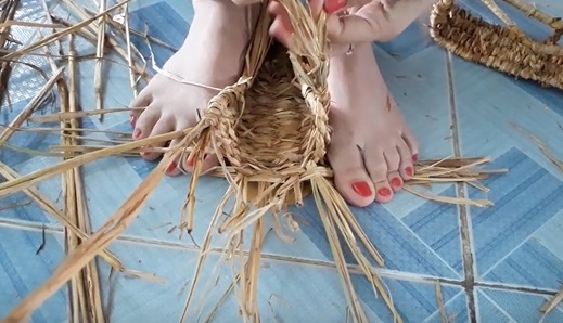 Junbaby: Cách làm đồ chơi từ rơm