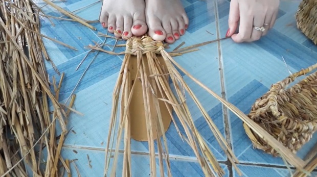Junbaby: Cách làm đồ chơi từ rơm
