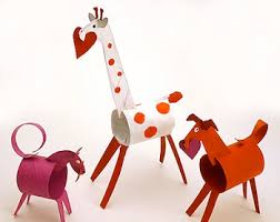 Nhấn vào ảnh để phóng to cach-lam-do-choi-cho-be-tu-loi-giay-ve-sinh