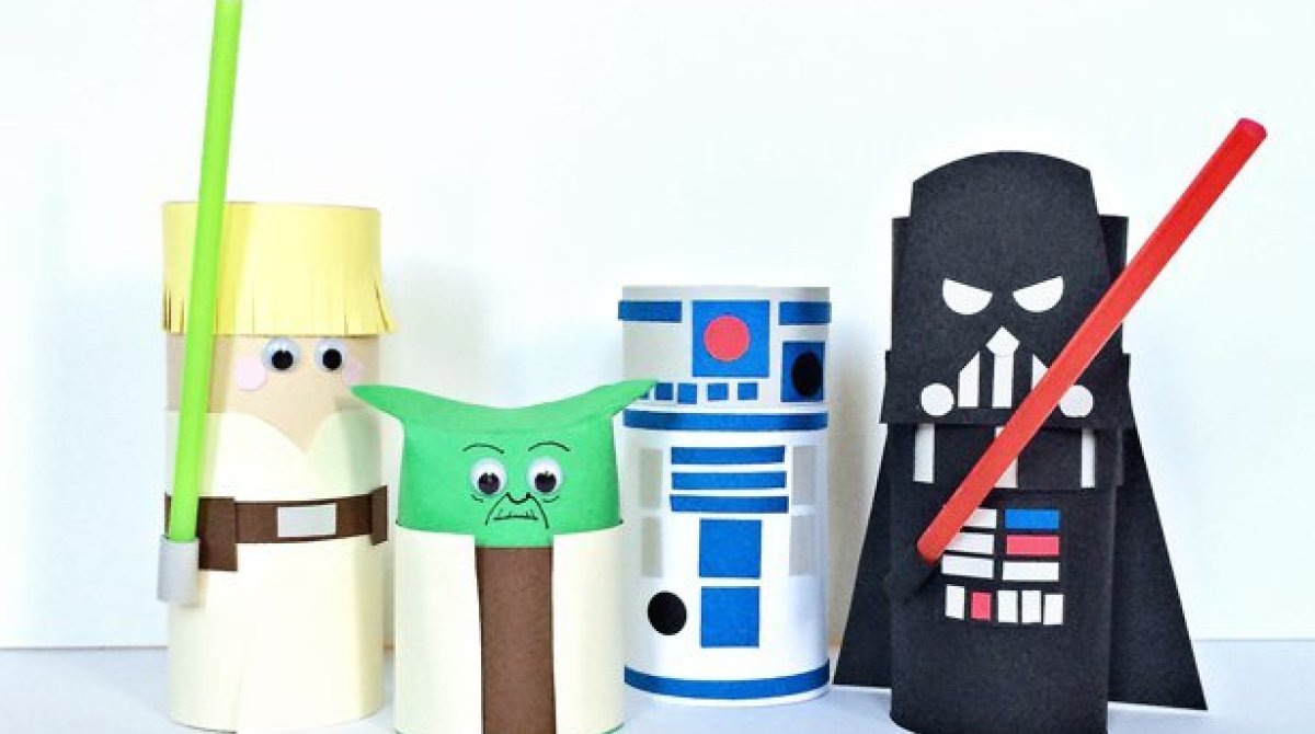 Nhấn vào ảnh để phóng to cach-lam-do-choi-cho-be-tu-loi-giay-ve-sinh