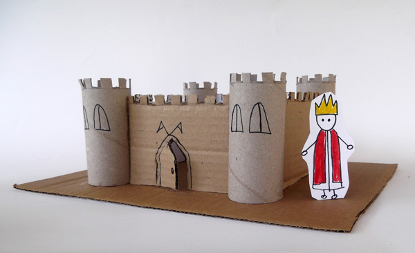 Nhấn vào ảnh để phóng to cach-lam-do-choi-cho-be-tu-loi-giay-ve-sinh