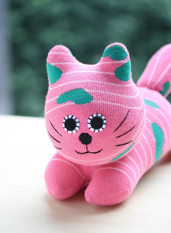 cach-lam-do-choi-chu-meo-tu-tat-vai-ni