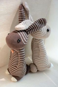 cach-lam-do-choi-chu-tho-tu-tat-vai-ni