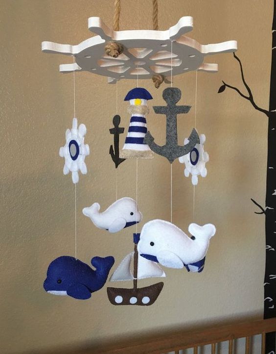 cach-lam-do-choi-chu-treo-cui-cho-be-bang-vai-ni