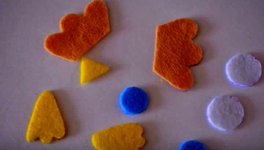 cach-lam-do-choi-cu-meo-bang-vai-ni