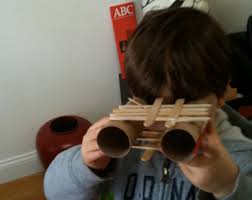 Nhấn vào ảnh để phóng to cach-lam-do-choi-ong-nhom-cho-be-tu-loi-giay-ve-sinh