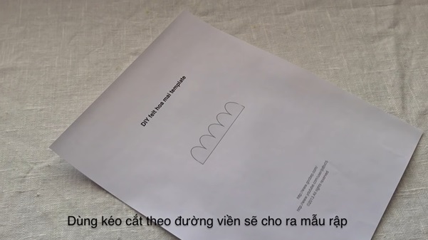 cach-lam-hoa-mai-bang-vai-ni