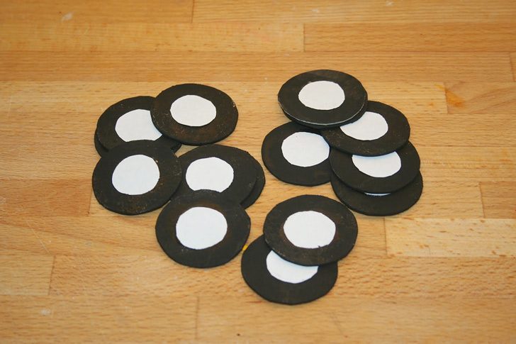 Nhấn vào ảnh để phóng to cach-lam-o-to-do-choi-cho-be-tu-loi-giay-ve-sinh