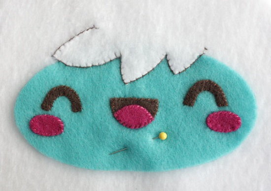 cach-lam-thu-nhoi-bong-bang-vai-ni-quai-vat-Yeti-Plush-Plushie