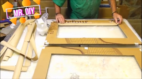 cach-lam-tu-quan-ao-co-lon-bang-bia-carton