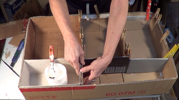 cach-lam-tu-quan-ao-mini-bang-bia-carton