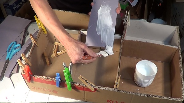 cach-lam-tu-quan-ao-mini-bang-bia-carton