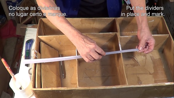 cach-lam-tu-quan-ao-mini-bang-bia-carton