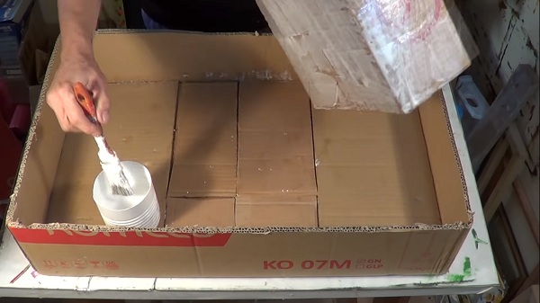 cach-lam-tu-quan-ao-mini-bang-bia-carton