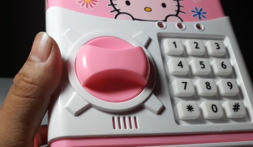 cach-su-dung-ket-sat-mini-hello-kitty