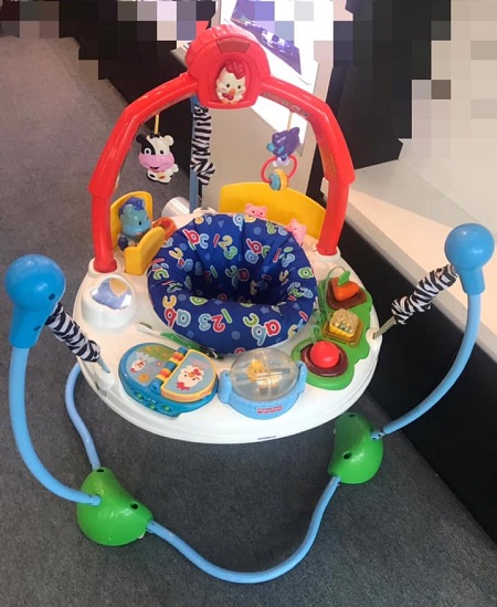 cho-thue-jumperoo-cho-be-Khanhly-shop-10