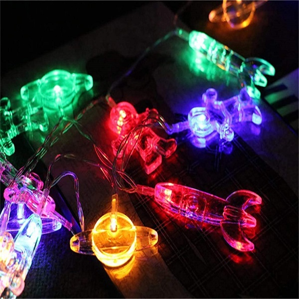 day-den-led-cam-trai-tau-vu-tru-10
