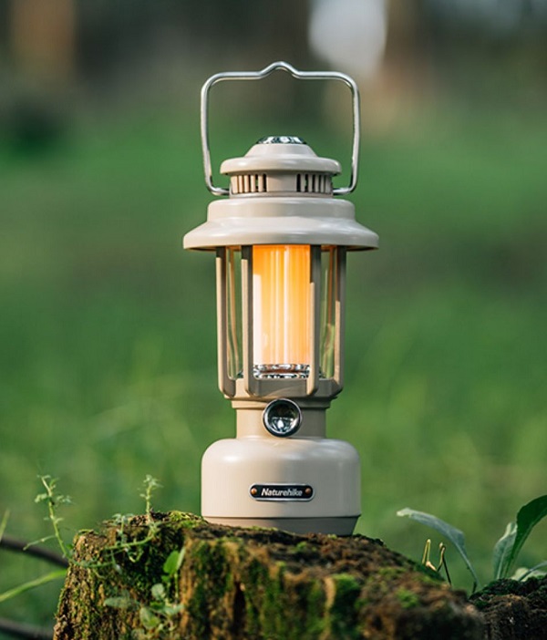 den-cam-trai-Naturehike-CNH22DQ011
