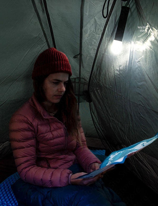 den-pin-cam-tay-naturehike-nh20zm007-h8