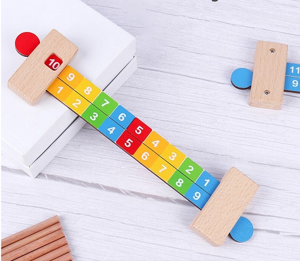 do-choi-Montessori-4-tuoi-3