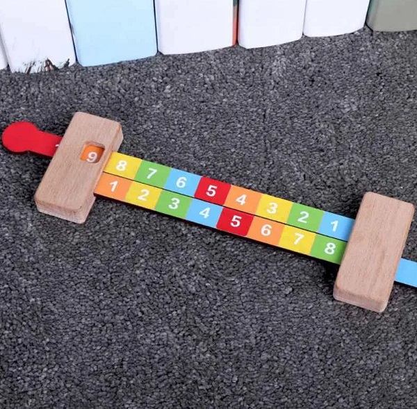 do-choi-Montessori-4-tuoi-7