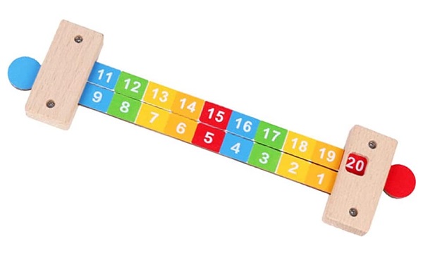 do-choi-Montessori-4-tuoi