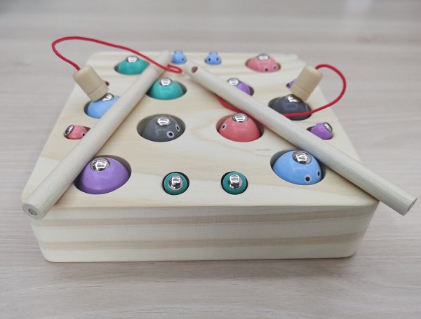 do-choi-Montessori-cau-ca-3