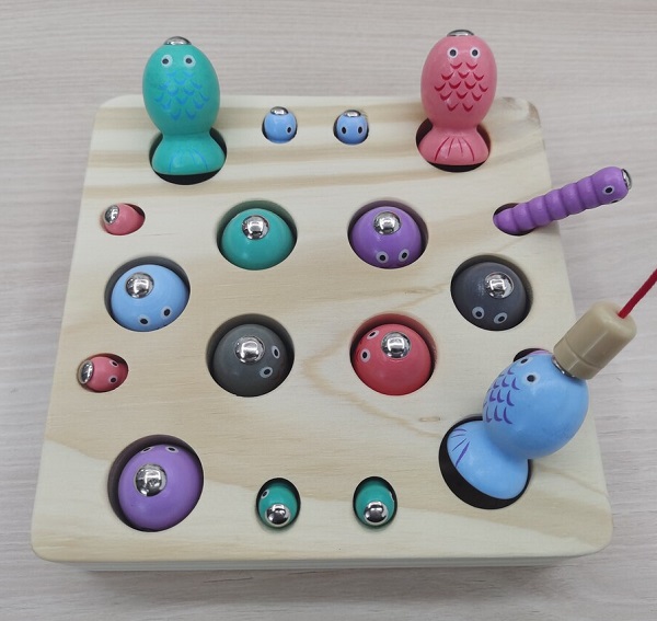 do-choi-Montessori-cau-ca-4
