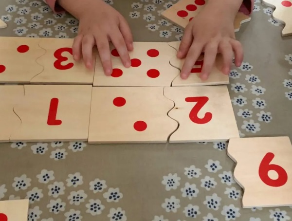 do-choi-Montessori-cho-be-5-tuoi-10