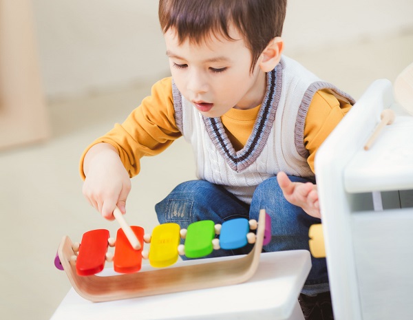 do-choi-go-Montessori-11