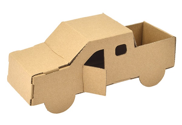 do-choi-mo-hinh-bang-bia-carton-xe-o-to