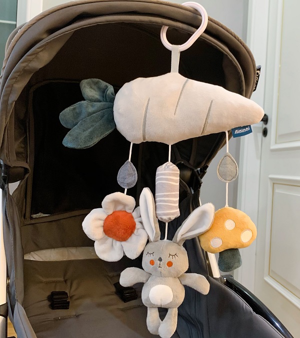 do-choi-treo-xe-day-aipinqi-cho-be-h5