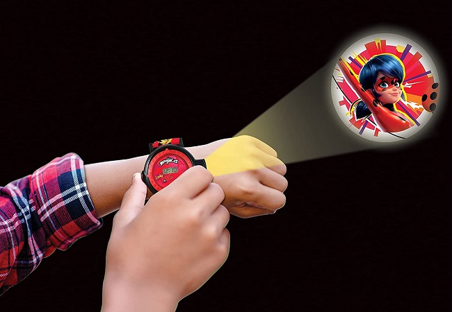 dong-ho-chieu-hinh-3d-miraculous-h5