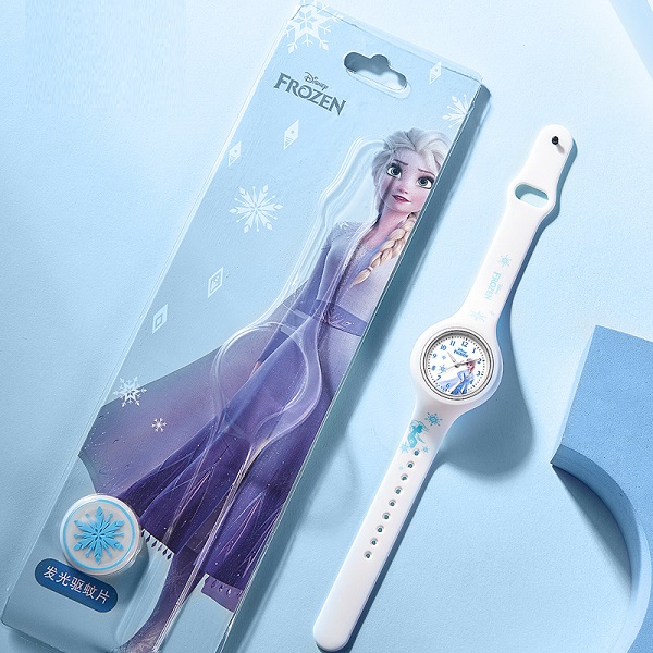 dong-ho-kim-elsa-tre-em-h7